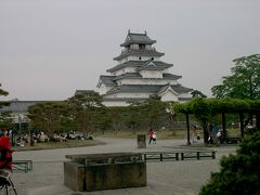　塔のへつりから会津若松へ。訪れたのは会津若松鶴ヶ城。