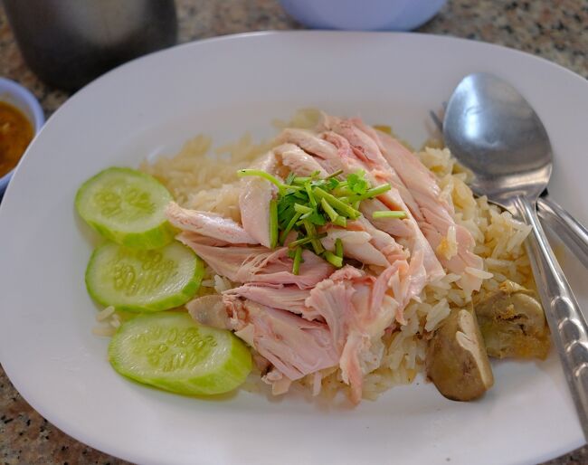 僕は食べやすいカオマンガイ