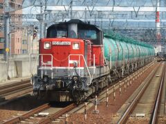 2021.03.06　四日市ゆき普通列車車内
一足先に八田まで先行していた６０７９レを抜いて…