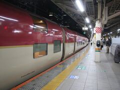 東京駅発どころか日本の定期寝台列車はこのサンライズだけになってしまいました。夜行列車自体もほぼなくなってしまっています。旅情というのもありますが、広島や山陰に早く着くには有効な手段なのでこれからも残ってほしいですが２８５系の車齢もそこそこ来ているのでどうなるか・・・。最近乗車率は良いらしいですけどね。