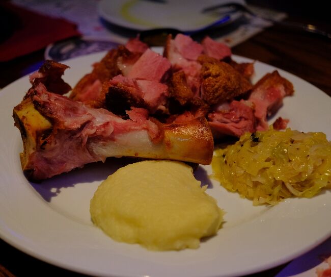 カームー.トーッ.クロープ<br />揚げた表面のカリカリ感が良いですね。