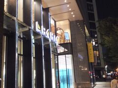 こちらのビルです。