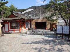 平日の午後3時、もう人も退いている