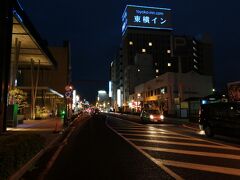 松江に着くころにはもう日が暮れていました。
ここでは夕飯を食べたら倉吉へ移動します。