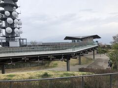 日本平山頂　夢テラス

回廊式の木製デッキ
