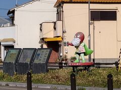 8:15　向日町駅到着
バスターミナルには「からっキー」、だけどマスクでなんだかわからない（笑）