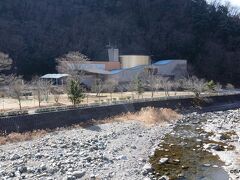 甲斐黄金村・湯之奥金山博物館 山梨県南巨摩郡身延町上之平
下部温泉郷　山梨県南巨摩郡身延町下部