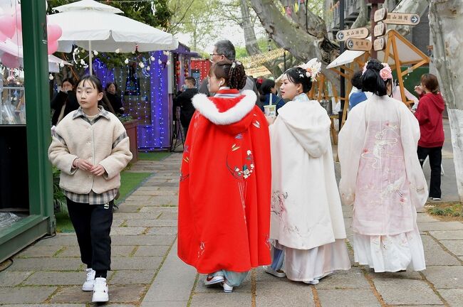 漢服撮影会もとい花神巡游節です 江蘇省 中国 の旅行記 ブログ By こそこそさん フォートラベル