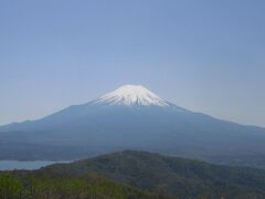 ほとんど同じような気がしますが石割山からの富士山