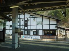 田野畑駅。２０１３年に放送のNHK朝ドラ「あまちゃん」のロケ地の一つ。ドラマでは畑野駅となっていた。
