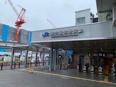 一旦京都駅に戻って嵯峨野線で梅小路京都西駅へ来ました。。