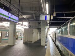 水戸駅に到着。
ここで水郡線に乗り換えです。