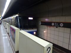 もともと地下鉄に乗る予定ではあったけど、博多駅から乗るはずじゃなかったんだけどなあ･･･