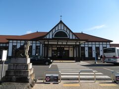 綺麗になった琴平駅舎。
