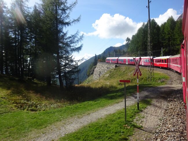 絶景が広がるアルプスの山歩きと鉄道の旅：スイス、リヒテン