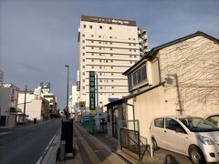 本八戸の繁華街にあるドーミーイン本八戸で宿泊。撮影は翌朝です。ここは2回目です。朝食をつけたので、8500円ほど。コスパはすごく良いと思います。