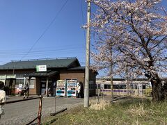 花巻空港駅。
なんとも小さい駅です。