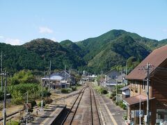 現在は復旧してますが、この時は不通区間があったので上小川で代行バスに乗り換えました。