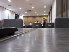 座敷とテーブルの希望を聞かれテーブルをチョイス
非常に丁寧な接客で気持ち良かったです

日帰り温泉の食堂なのですが、ホテルのレストランの様です（実際宿泊もできるのですが）