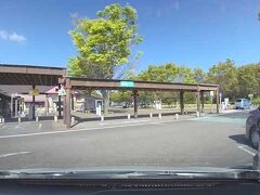 牧之原SA(下り線)で休憩しました。

※ドライブレコーダーとカーナビを使って静止画を撮っています。