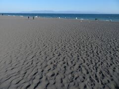 続いて、三保松原。広大な砂浜が広がる。