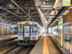 11:25 旭川駅到着。

駅は初めて利用。
めっちゃ綺麗で大きくてビビる。

こんなおしゃれな駅に
これから乗る一両編成の気動車。