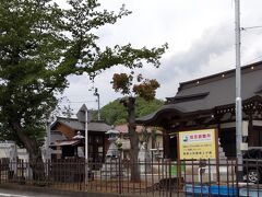 「三嶋神社 宮下橋西詰交差点先右手側」11:35通過。