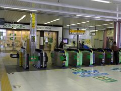 先ずは久留里線の乗換駅であるJR内房線、木更津駅に到着。
久留里線はJRの路線なので既に上総亀山までの往復乗車券を購入済み、改札を出る必要はありません。