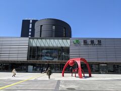 12時ごろ函館駅に到着。出発前に立てた計画では、この日函館での観光予定は無し。函館駅周辺でお昼を食べて、道南いさりび鉄道とバスを乗り継いで松前へ向かうつもりでした。