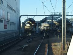 地下鉄と合流する代々木上原駅付近。