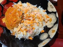 福福茶屋で名物せいこガ二丼を食べてみました。2560円。美味しかったが蟹は高い。