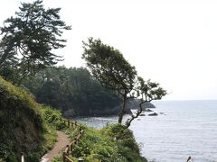荒磯遊歩道を通って雄島へ向かう