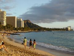 【2005年】ワイキキビーチ

この年の大会ステッカーは紛失したようです。

2005年も母とホノルルに来ました。

ワイキキビーチとダイアモンドヘッド♪
ハワイを感じる景色ですよね（＾＾）