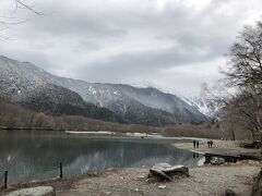 こんな天気だし、そんなに長くはいないのでバスに乗り遅れる事はないけどね
でも雨が心配ですが、心配しても仕方がないので歩きます！