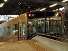 山の上に本殿がある八幡宮
遠足気分で参道をのぼっていくこともできますが、往きはケーブルカーを利用