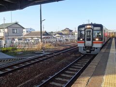 可児駅から太多線に乗り、多治見駅で乗り換え恵那駅へ向かいます