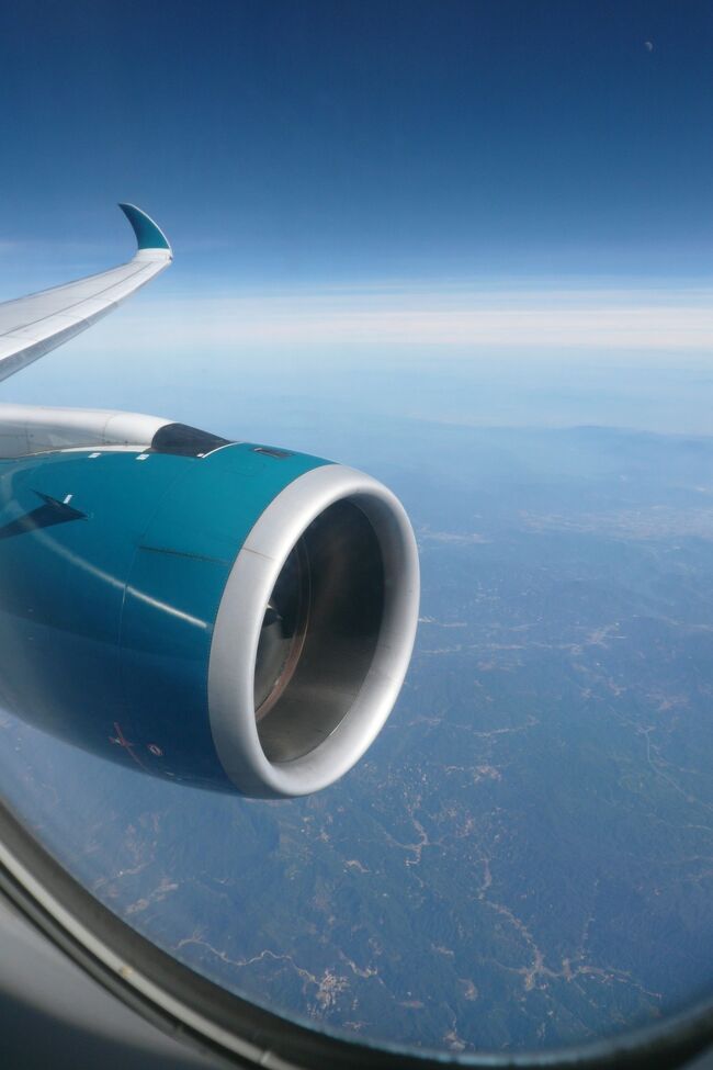 ■ エンジンは後方にあるのでとても静かです