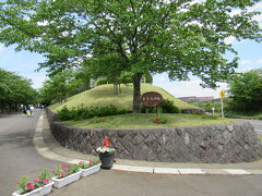 今日の目的の、さくらの山公園に行ってみます。