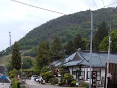 「旧道からも大善寺がみえてきました。」10:54通過。
一度、民宿にも宿泊してみたい。旧道歩きの方は街道沿いなので便利です。