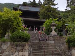 「立派な大善寺の山門です。」10:56通過。