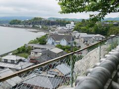 南台武家屋敷跡が奥に見える