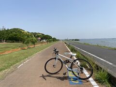 サイクリングロードで行方(なめがた)市の道の駅を目指す。