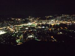 稲佐山からの長崎の夜景
日本3大夜景の一つですかね。