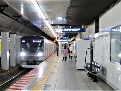 そして人形町駅から東京メトロ日比谷線で銀座へ・・・