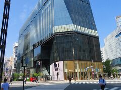 数寄屋橋交差点角に鎮座する『東急プラザ銀座』
https://ginza.tokyu-plaza.com/