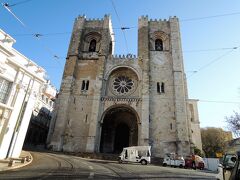 12世紀にイスラム勢力からリスボンを奪回した後にモスクの跡地に建てた教会
　