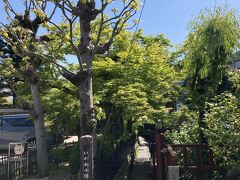 いがわ小径を歩きます
野菜を洗ったり（？）するところがありました