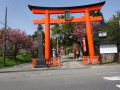 浅虫温泉に宿泊し、レンタカーで下北半島に向かいます。
野辺地八幡宮