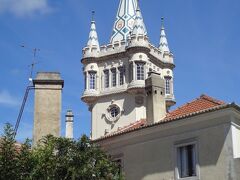 Câmara Municipal de Sintra

駅の廻りを少し歩いただけでも、こんな建物が･･･