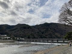 コロナで遠出ができなくなってからというもの、急に足を運ぶ回数が増えた嵐山。